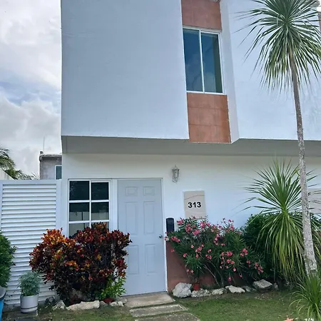 Casa Playa Hermosa
